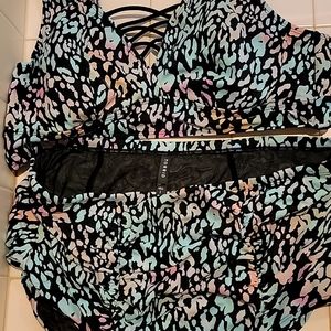 Torrid 🌈 Rainbow Leopard 2 Piece Ruched Bottoms